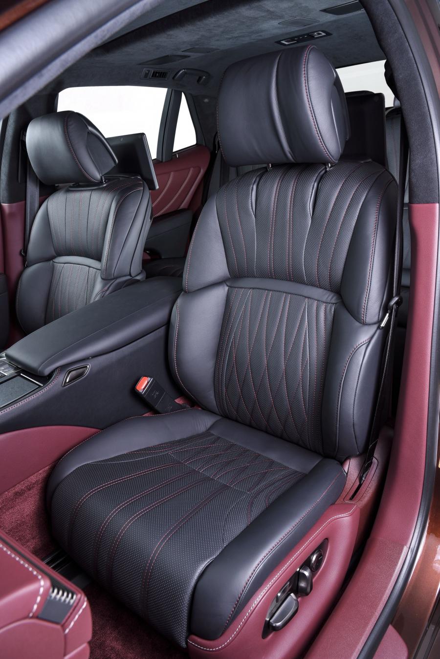 Интерьер Lexus LS500 2018 года  (ZA) (фото 38 из 46)